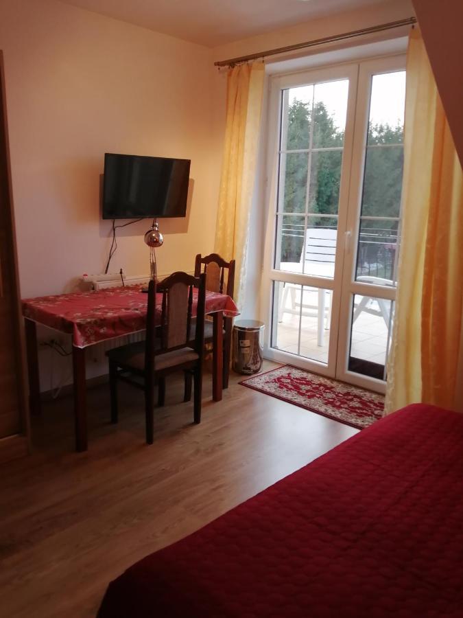 Agroturystyka U Izabelli Niemce Exteriör bild